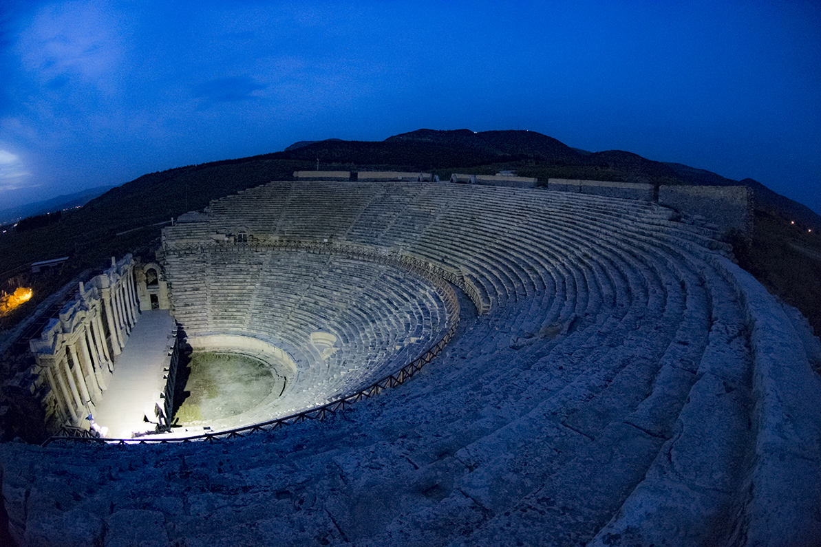 Pamukkale Hierapolis Tiyatrosu