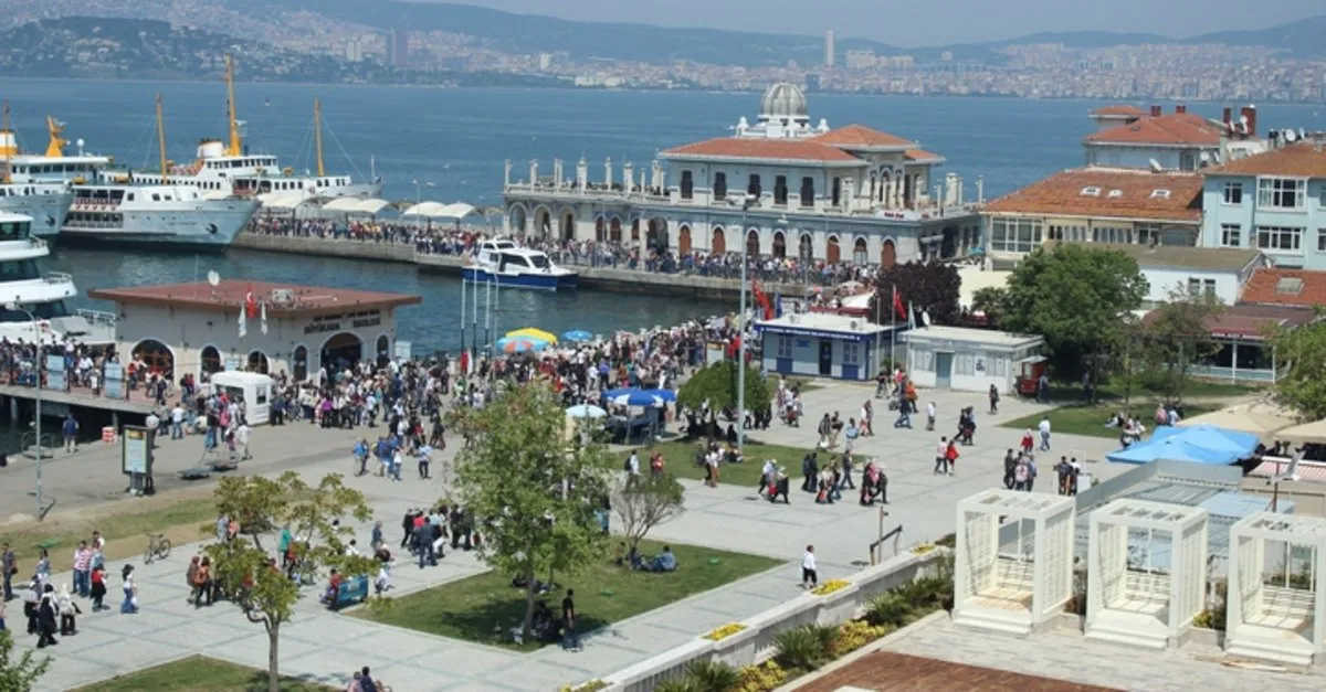 Büyükada'ya Nasıl Ulaşılır