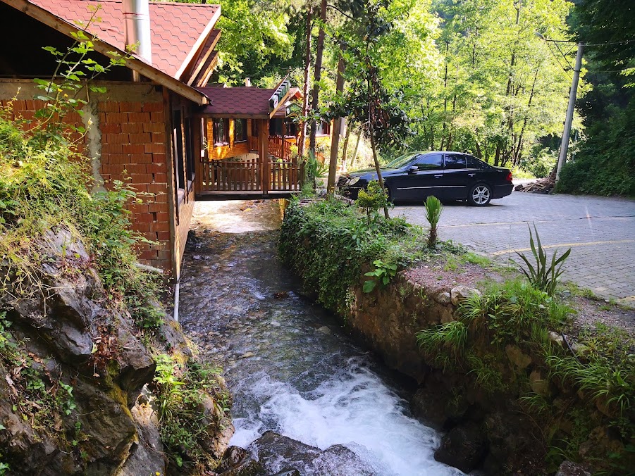 Masukiye Waterfall