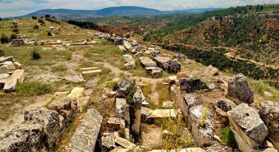 Apollon Lairbenos Tapınağı