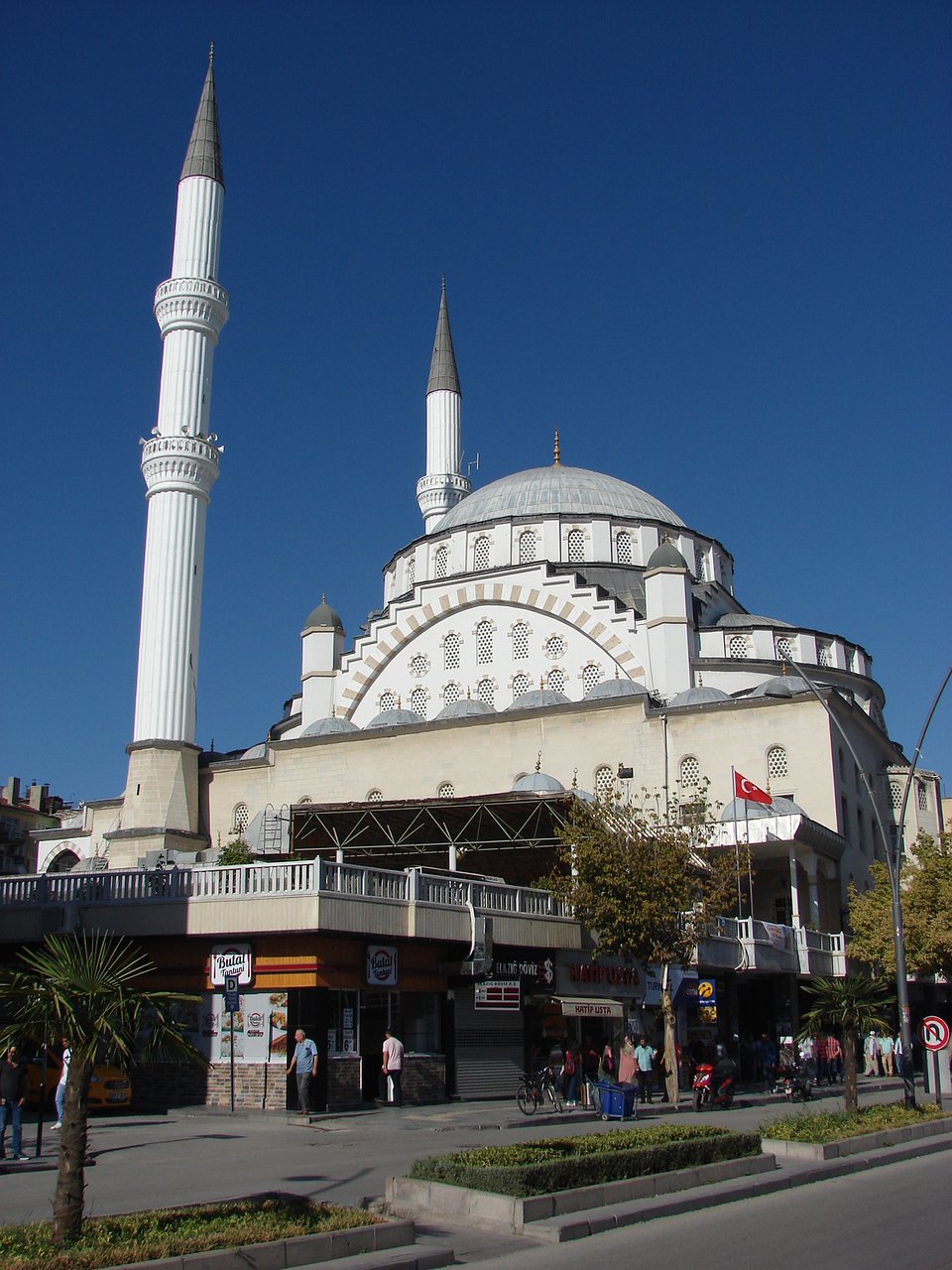 Izzet Pasa Mosque