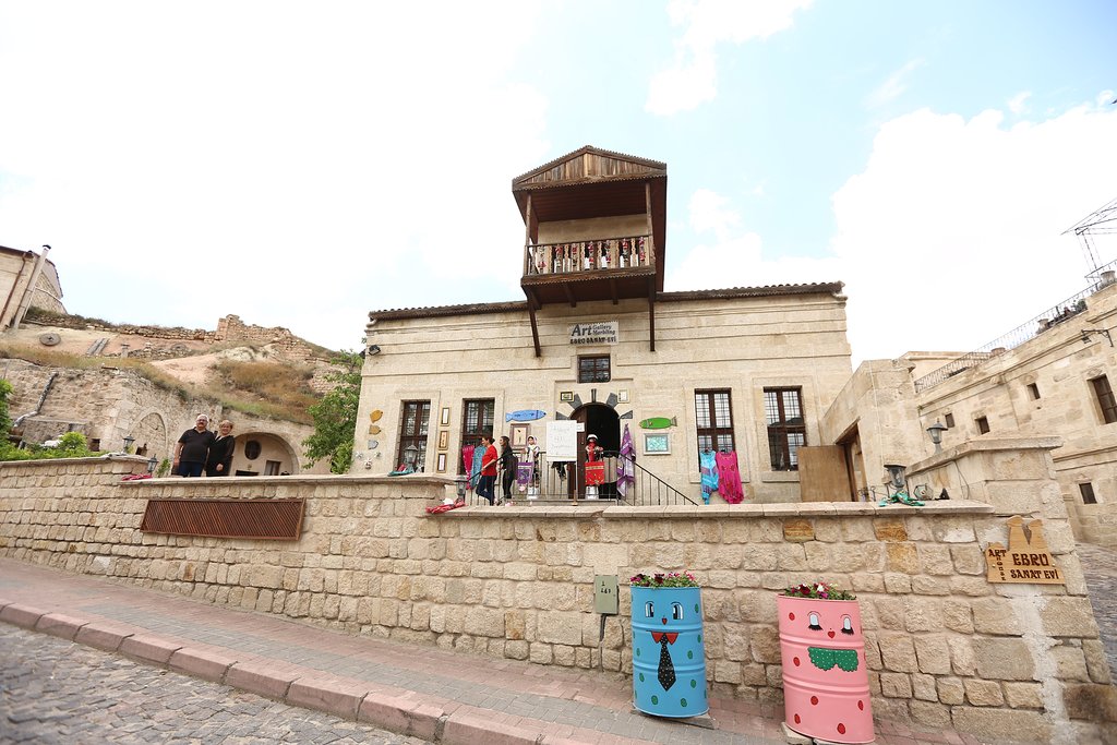 Kapadokya Ebru Sanat Evi